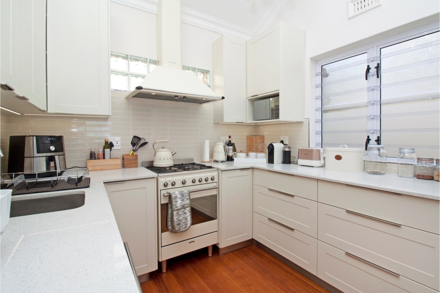 2 Bedroom Property for Sale in Fish Hoek Western Cape
